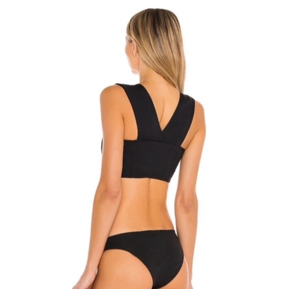NWT L*Space Reversible Parker Bikini Top in Black | Revolve Bikini - Picture 12 of 12